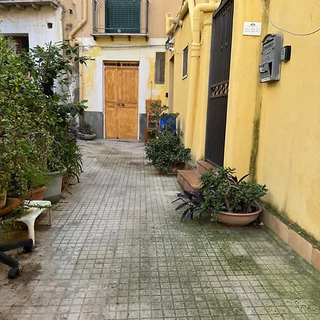 Le Scalette Del Centro Guest house *